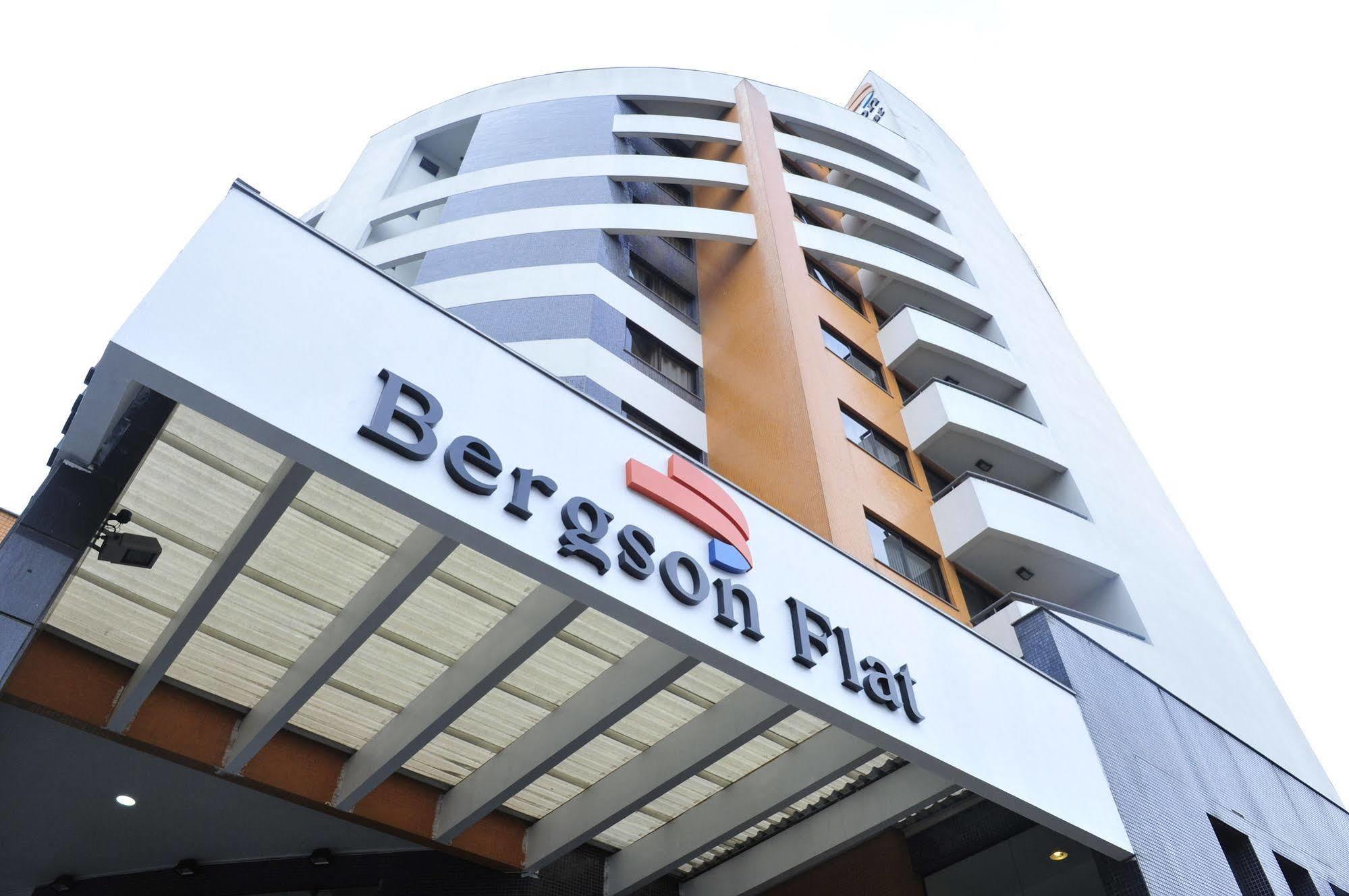 Tri Hotel & Flat Caxias Caxias do Sul Extérieur photo